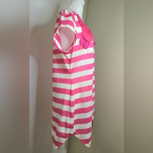 Cato's Pink/White Lace Striped Blouse w/Rose Decor & Shark Hemline, Sz: Large - Picture 3 of 8